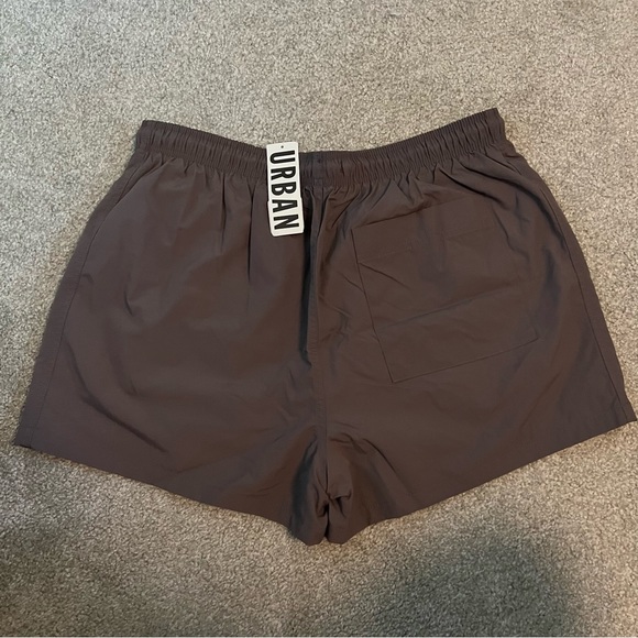UO Elastic Waist Shorts - Picture 3 of 4